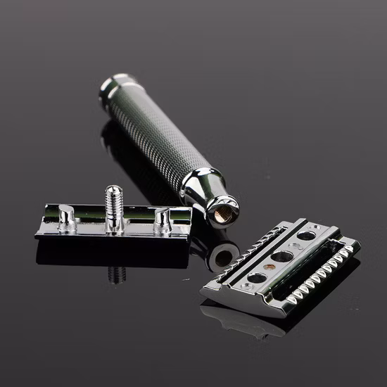 D644 Private Label Men&prime; S Double-Edged Straight Cut Safety Razor with Brass Handle